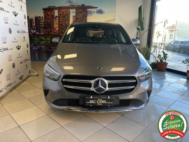 MERCEDES-BENZ B 180 d Automatic *PELLE*FULL LED*NAVI