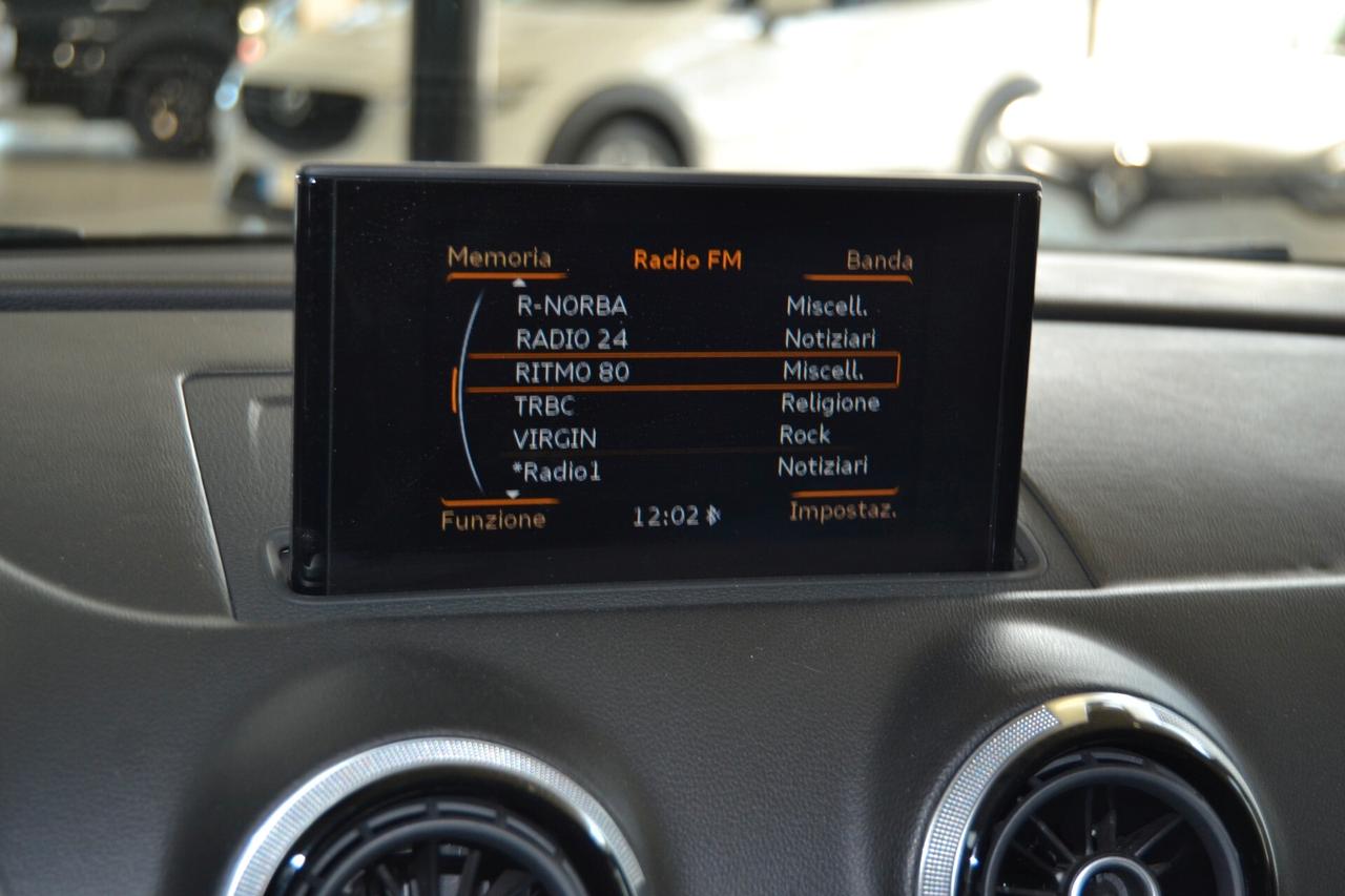 Audi A3 SPB 1.6 TDI S Tronic Sport Navi/Xenon/C.Auto