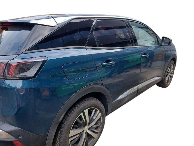 Peugeot 3008 II Allure Pack 1.5 Blue HDI Automatico Neopatentati