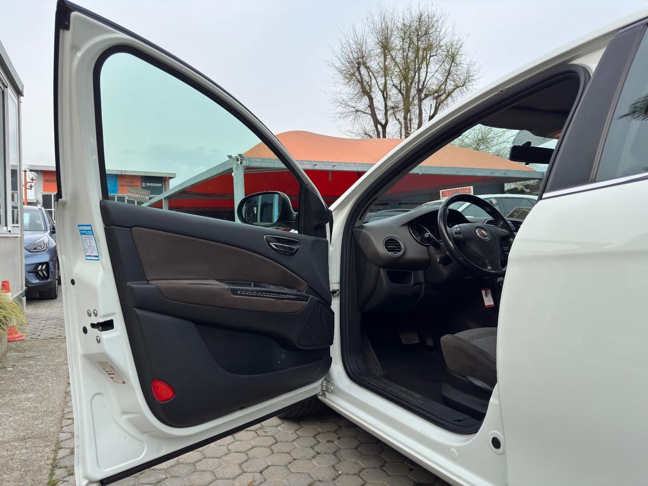 Fiat Bravo 1.4 T-jet 120 CV Dynamic ADATTA A NEOPATENTATI