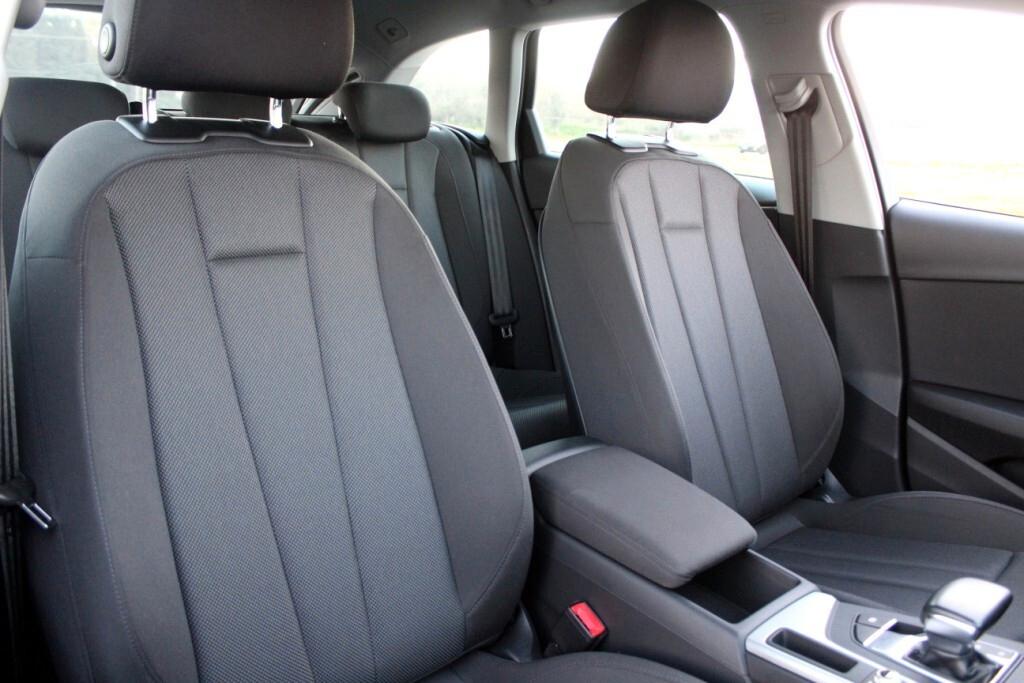 AUDI A4 Avant 2.0 TDI 150CV s-tronic *SOLI 64.000 KM