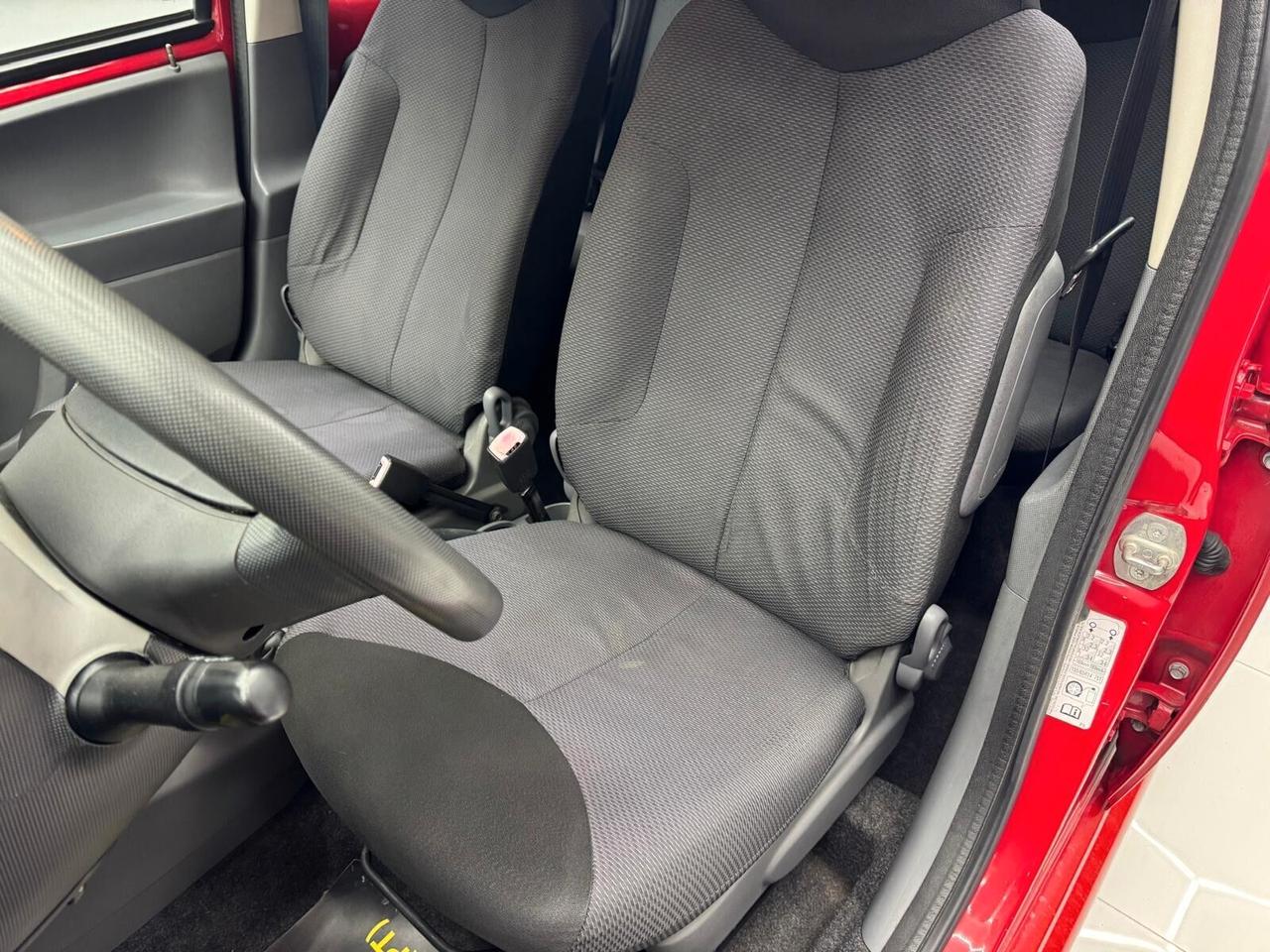 Toyota Aygo 1.0 Benzina 68Cv -OK Neopatentati