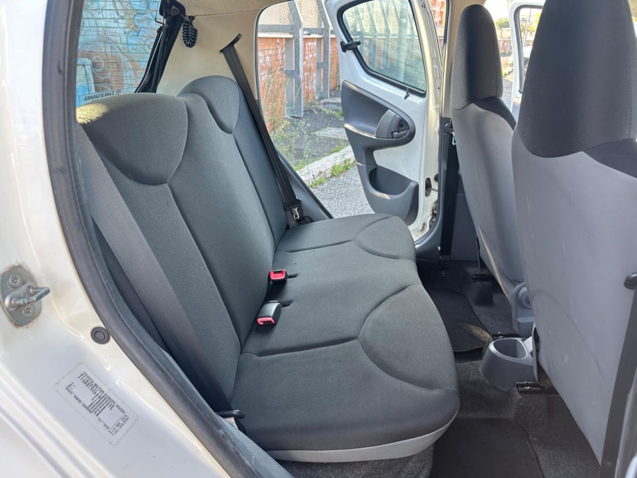 Toyota Aygo 1.0 5p Connect Navi *Neopatentati