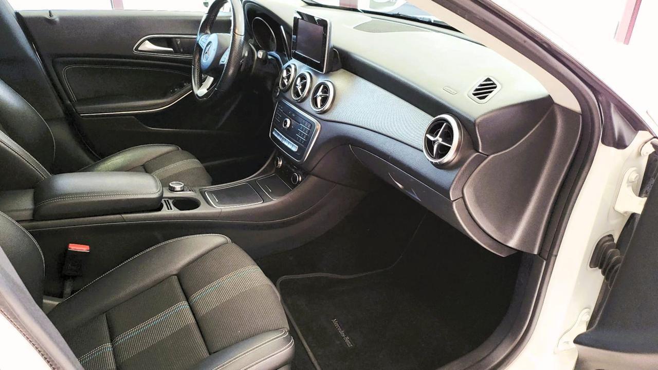 MERCEDES-BENZ CLA 200 d S.W. Automatic Sport