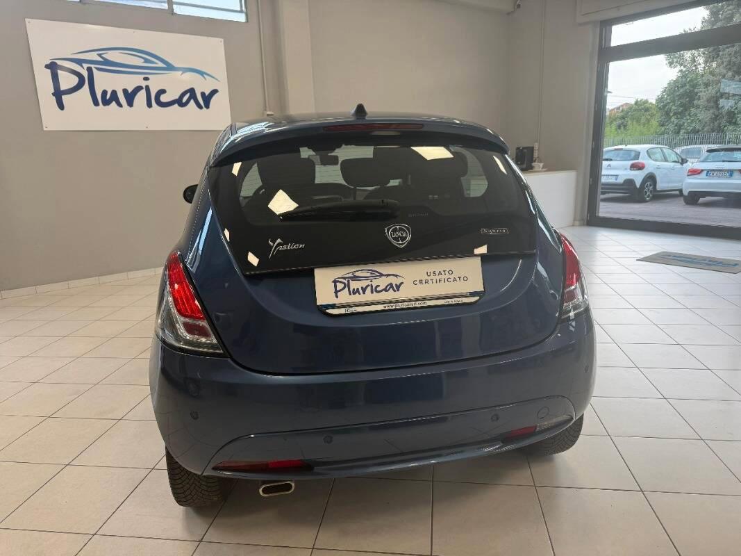 Lancia Ypsilon III 1.0 firefly hybrid UnYca s&s 70cv