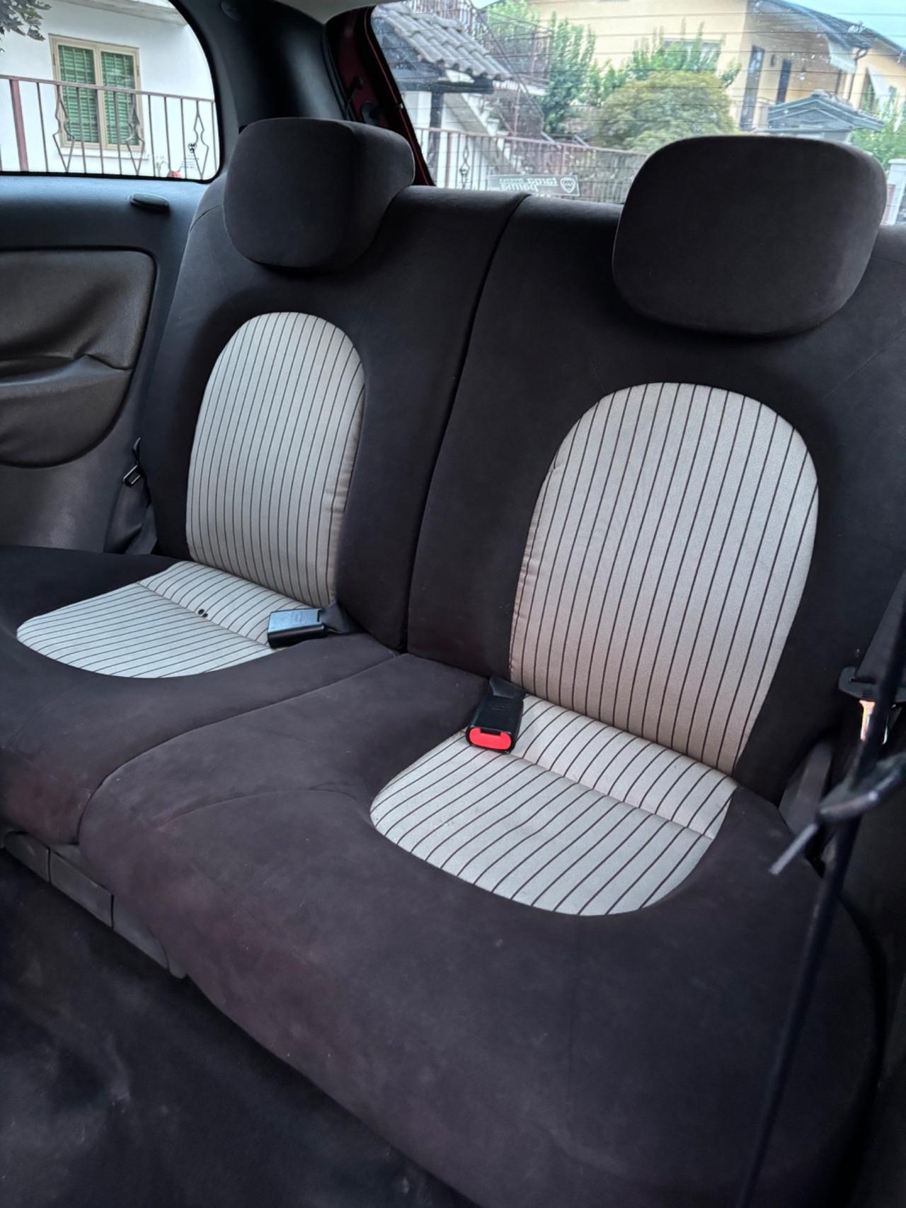 Lancia Ypsilon 1.3 MJT 75 CV E-Collection