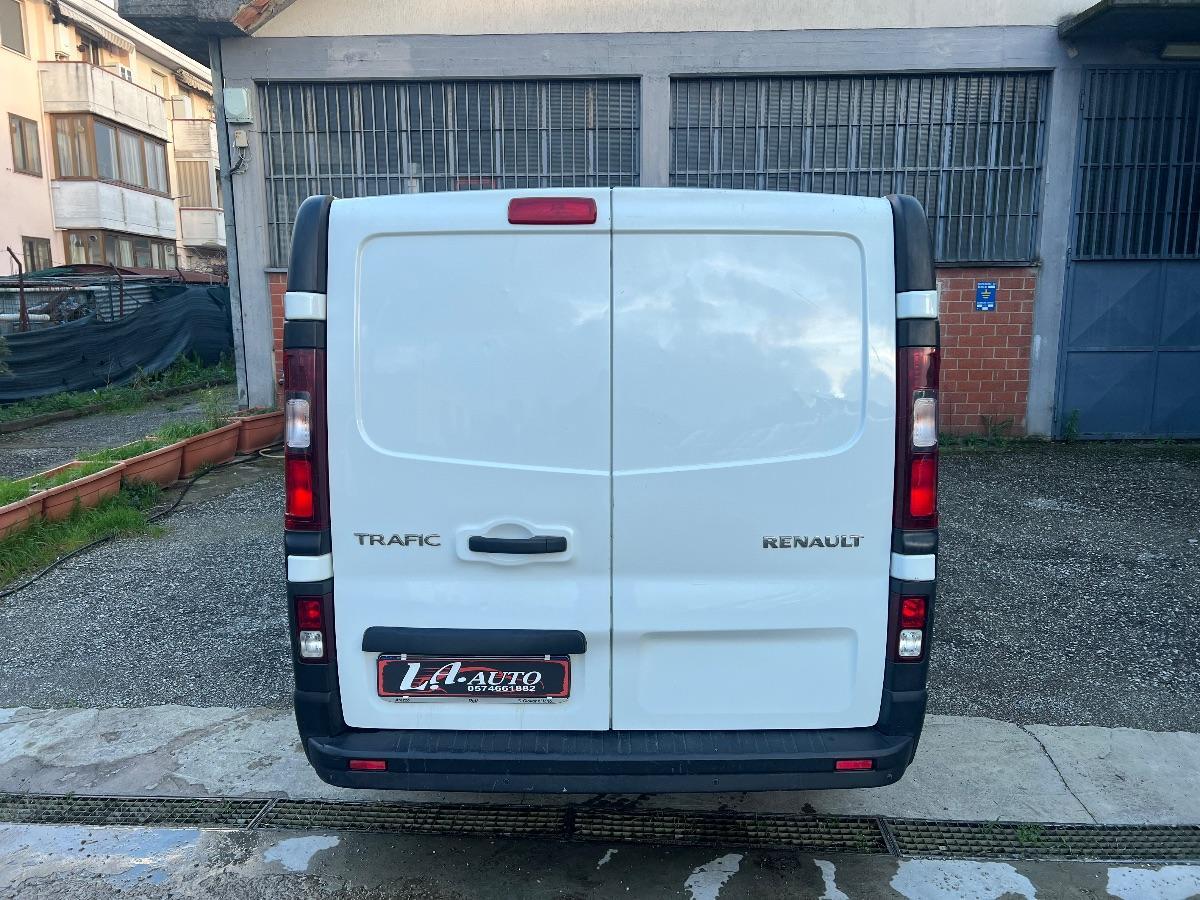 RENAULT trafic T27 1.6 dci 120cv L1H1 E6 trafic T27 1.6 dci 120cv L1H1 E6