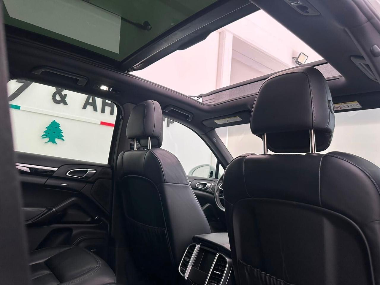 Porsche Cayenne 3.0 Diesel Platinum Edition