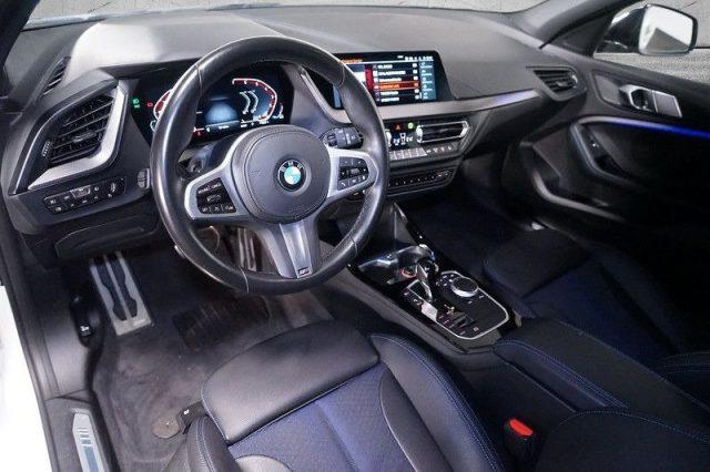 BMW 118 i 5p. Msport