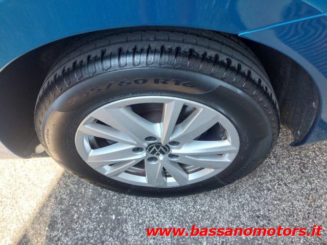 VOLKSWAGEN Touran 1.5 TSI ACT DSG Business BlueMotionTechnology