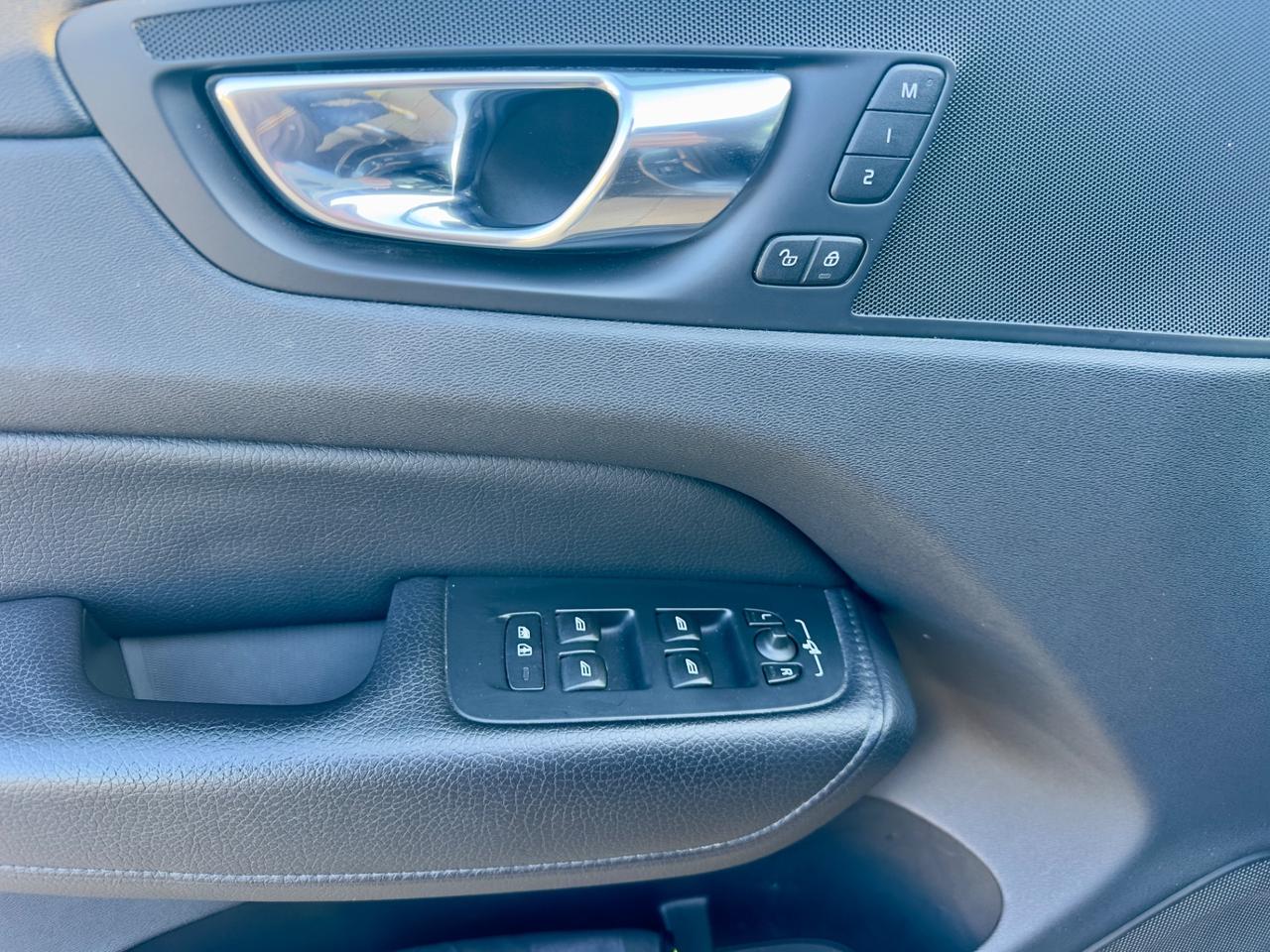 Volvo XC 60 XC60 D4 AWD Geartronic Inscription