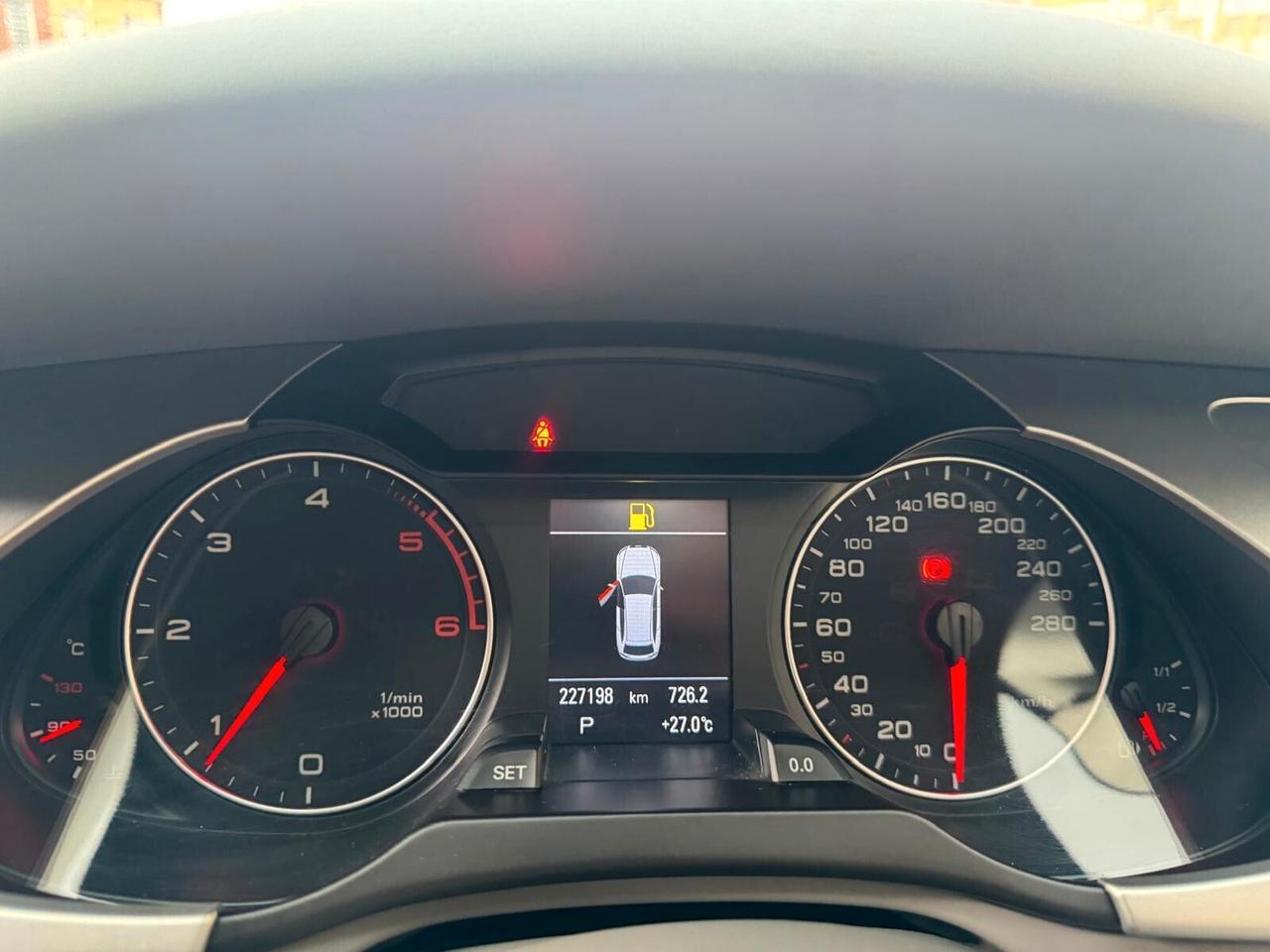 Audi A4 Avant Anno 2010 2.0 DIESEL CAMBIO AUTOMATICO