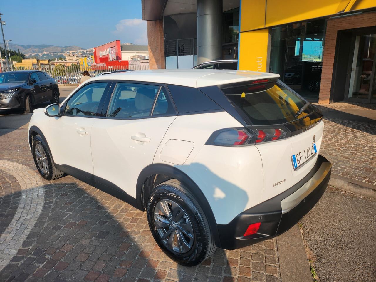 Peugeot 2008 BlueHDi 110 S&S Allure Pack