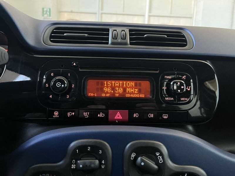 FIAT Panda Panda 1.2 GPL tua da 99,00 al mese