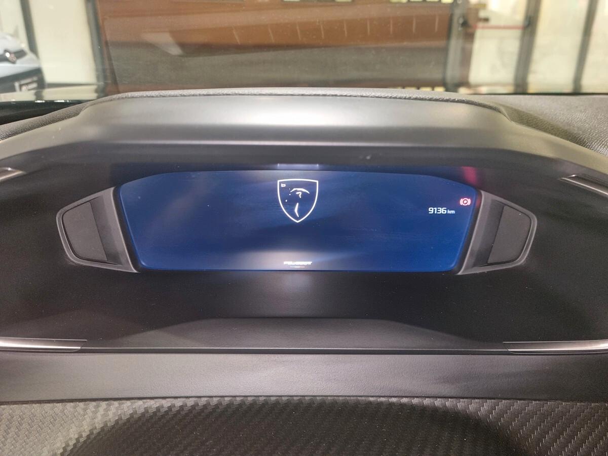 Peugeot 2008 Allure 1.2 PureTech 100cv AZIENDALE