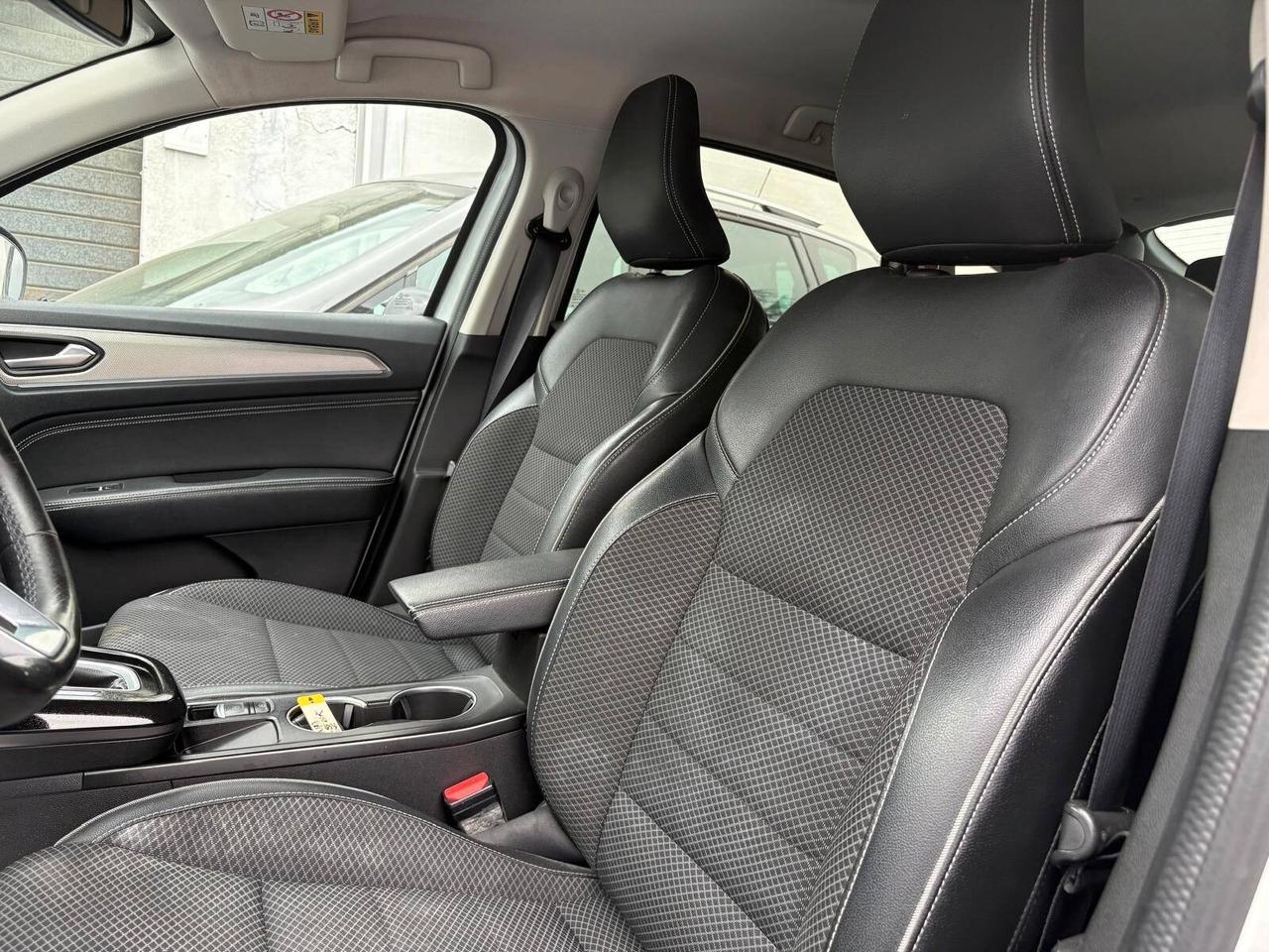 Renault Arkana Hybrid E-Tech 145 CV Intens