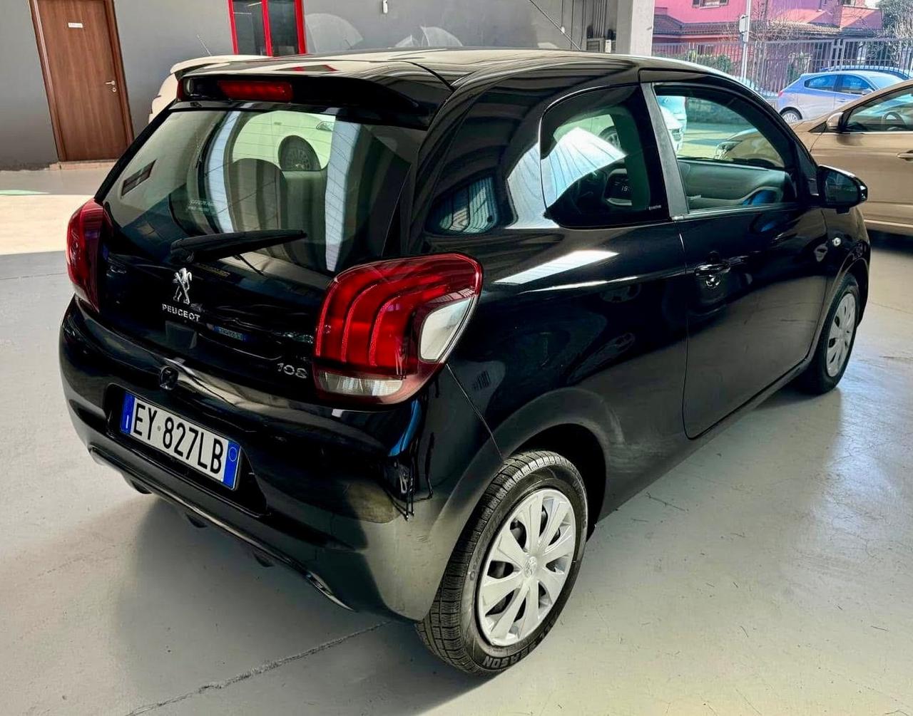 Peugeot 108 5 Porte 1.0 Benzina Neopatentati