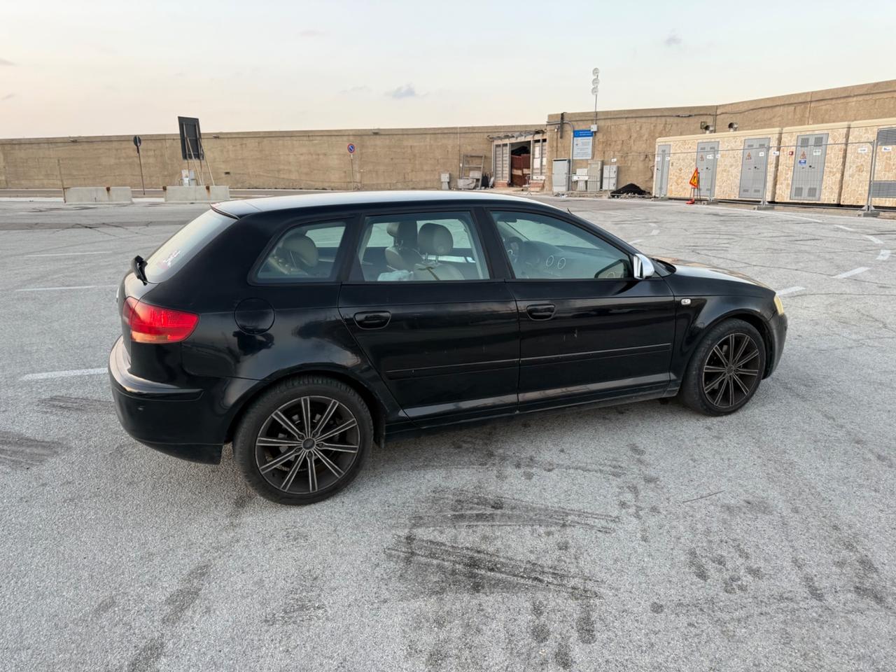 Audi A3 SPB 2.0 TDI 1700€