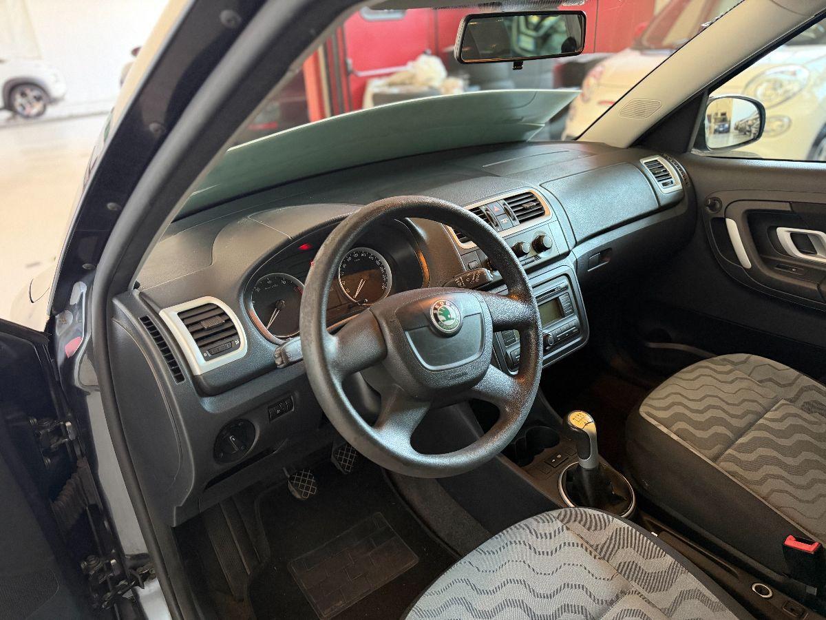 SKODA - Roomster - 16V Sport GPLine