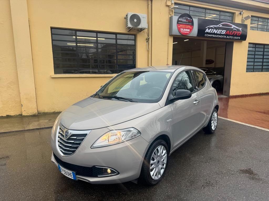 Lancia Ypsilon 1.2 69 CV 5 porte GPL Ecochic Gold