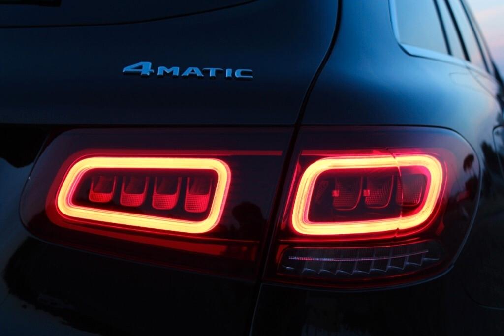 MERCEDES GLC 200 d Premium AMG *TETTO APR.