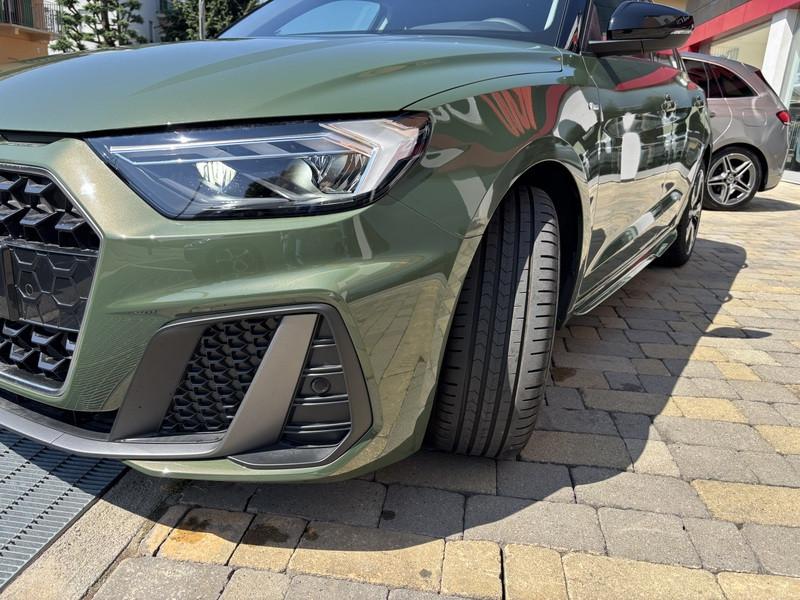 Audi A1 Sportback 30 1.0 tfsi S Line Edition 116cv s-tronic LED-PHONE APPS-17"