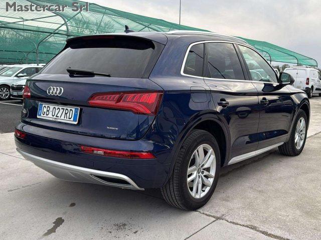 AUDI Q5 Q5 50 2.0 tfsi e Business quattro 299cv- GB027RD