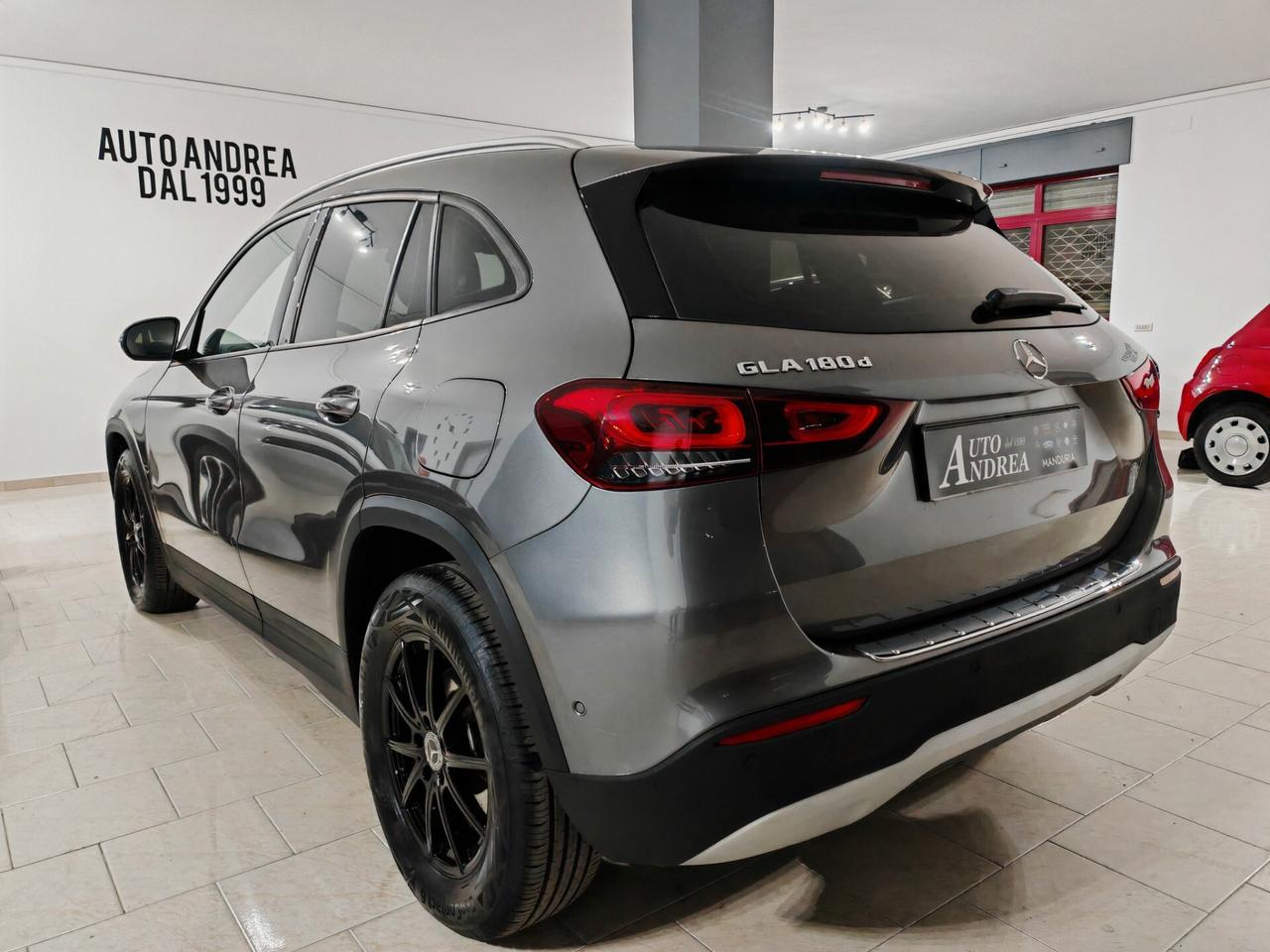 Mercedes-benz GLA 180d navig cam led 2022