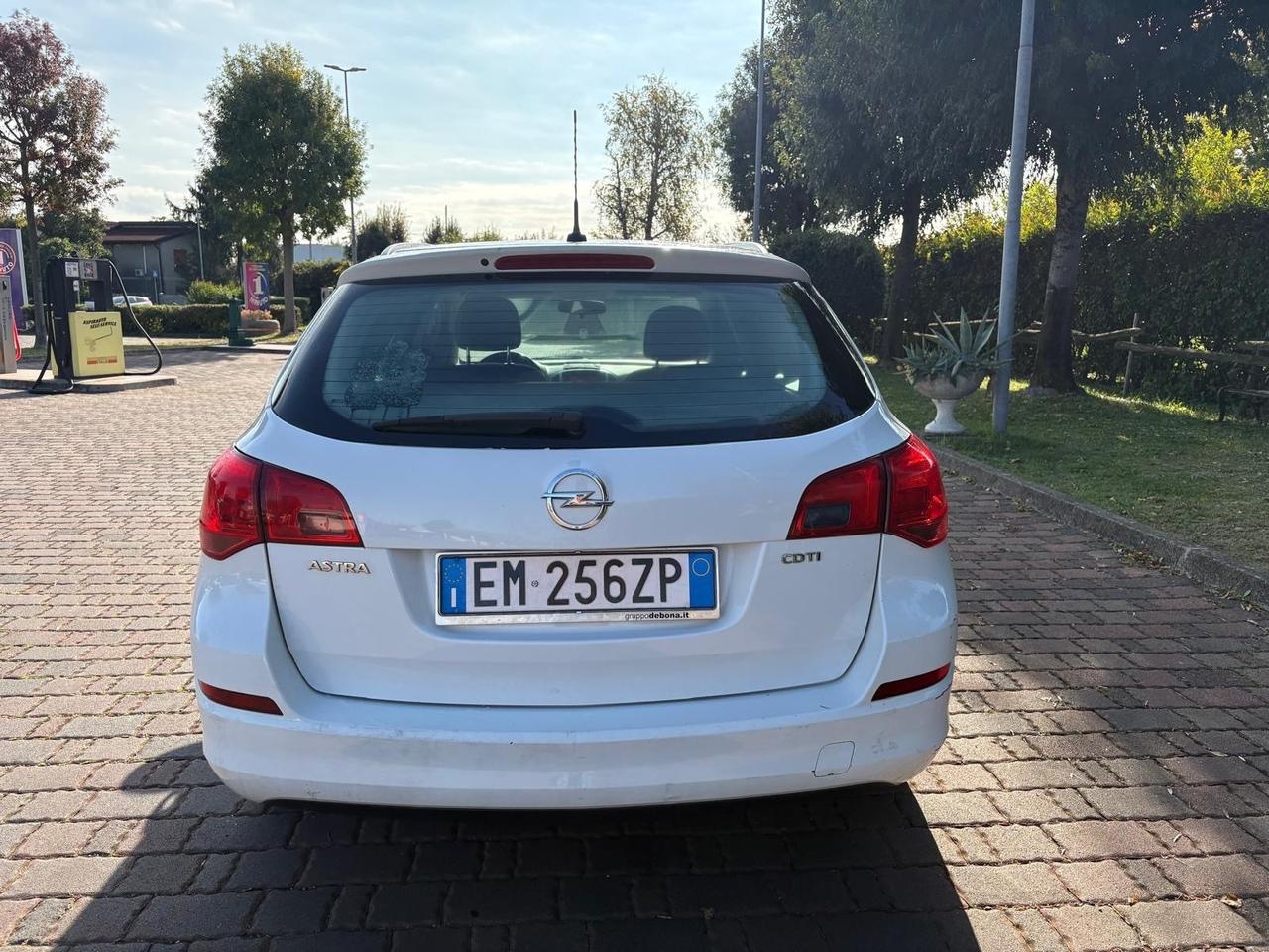 Opel Astra 1.7 CDTI 110CV EcoFLEX S&S Sports Tourer Cosmo Fleet