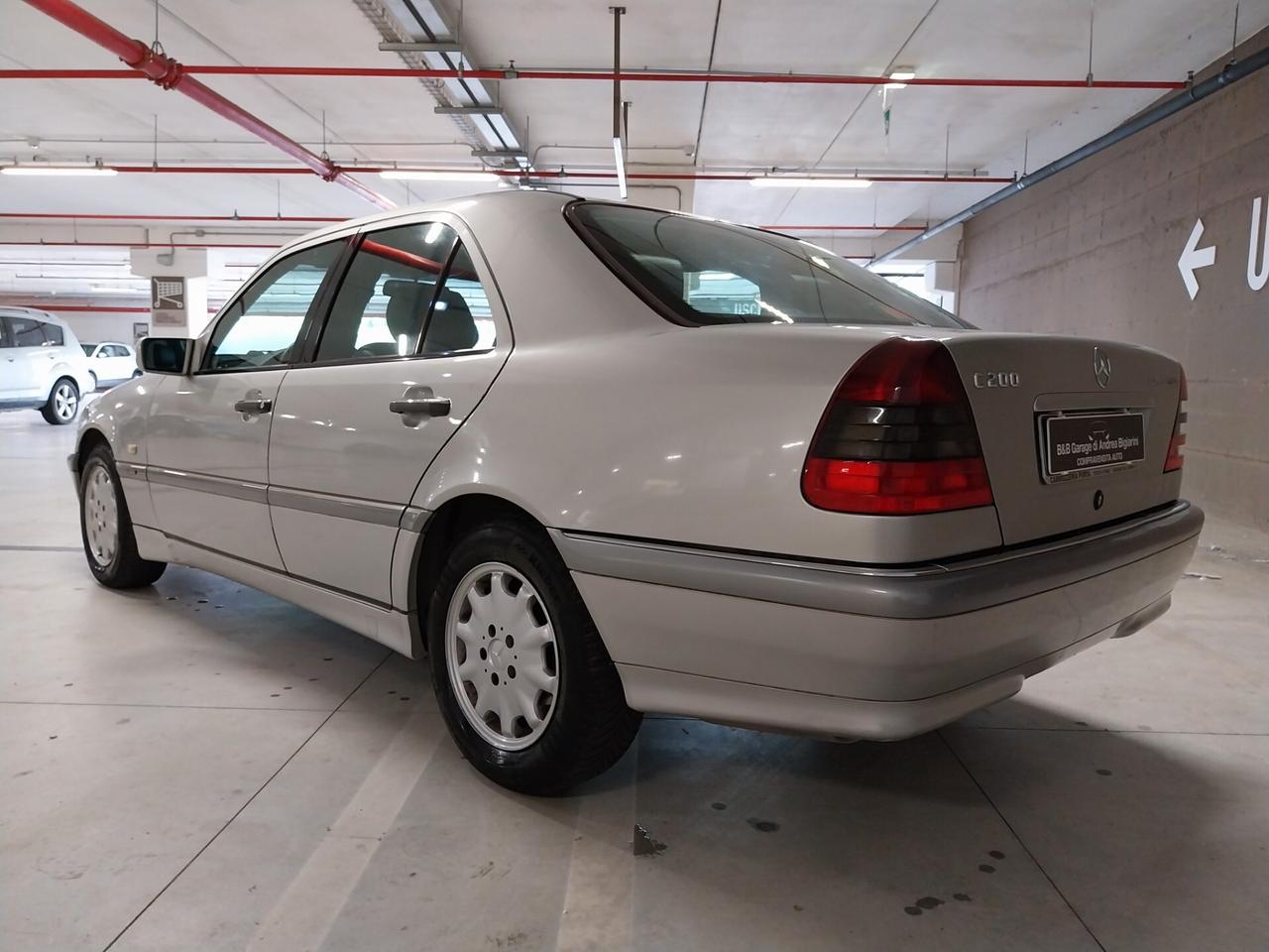 Mercedes-benz C 200 C 200 Kompressor cat Elegance