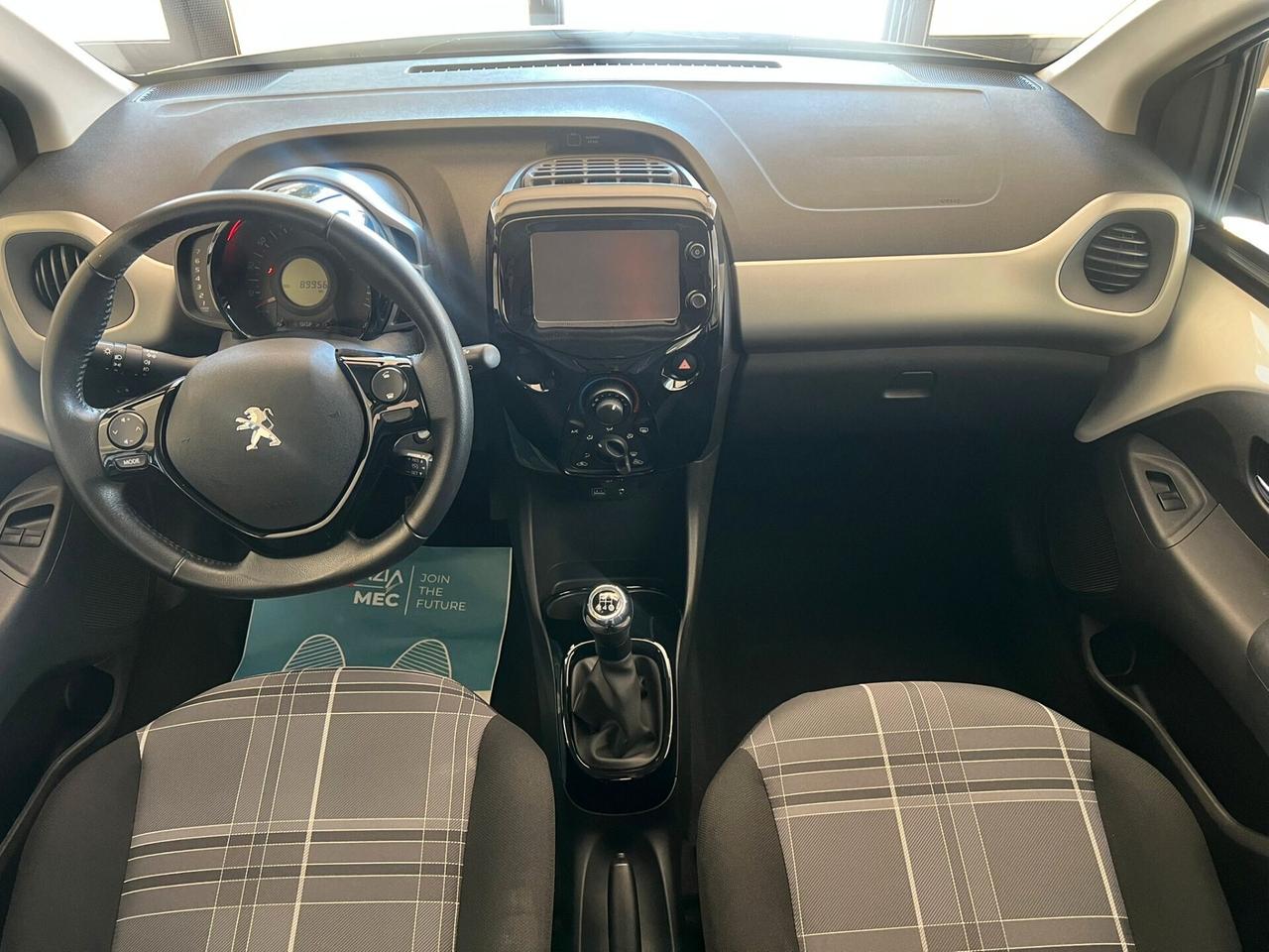 Peugeot 108 VTi 68 3 porte Allure