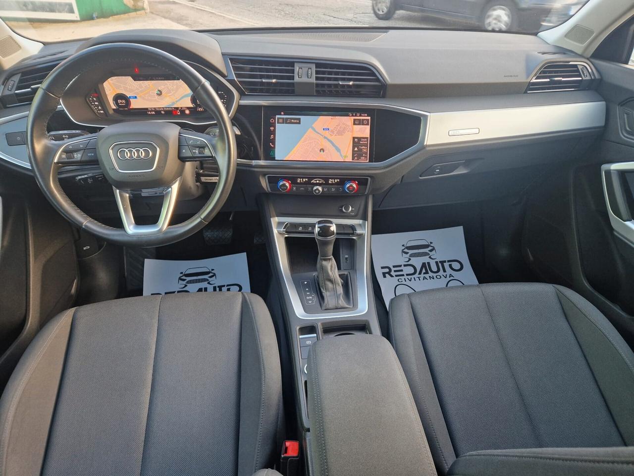 Audi Q3 35 TDI S tronic Business