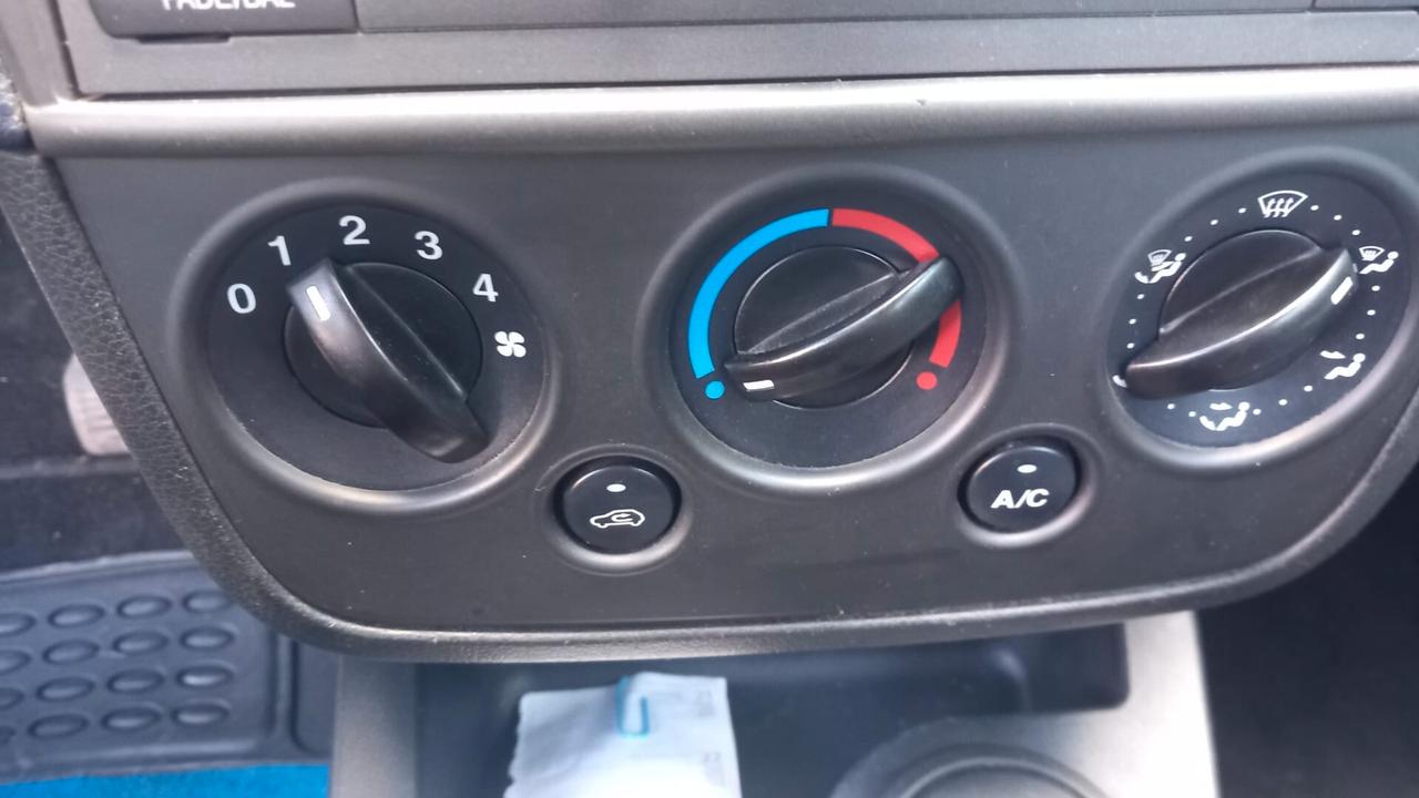Ford Fiesta 1.4 TDCi 5p. Titanium