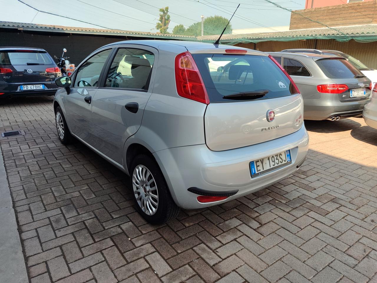 Fiat Punto 1.4 8V 5 porte Easypower Street