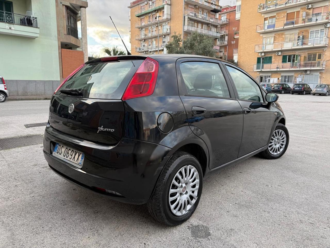 Fiat Grande Punto 1.4 5 porte Active Natural Power