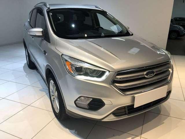 Ford Kuga 1.5 TDCI 120 CV S&S 2WD Powershift Business