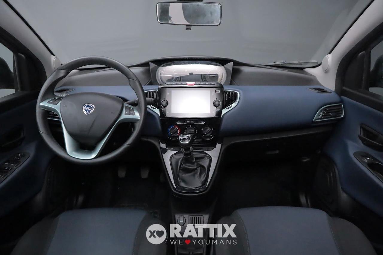 Lancia Ypsilon 1.0 Firefly Hybrid 70CV Platino