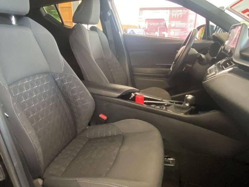 Toyota C-HR 2.0H (184CV) E-CVT Comfort