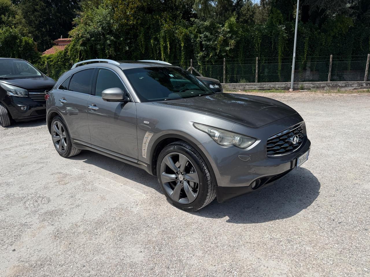 Infiniti FX FX37 S 320CV GPL
