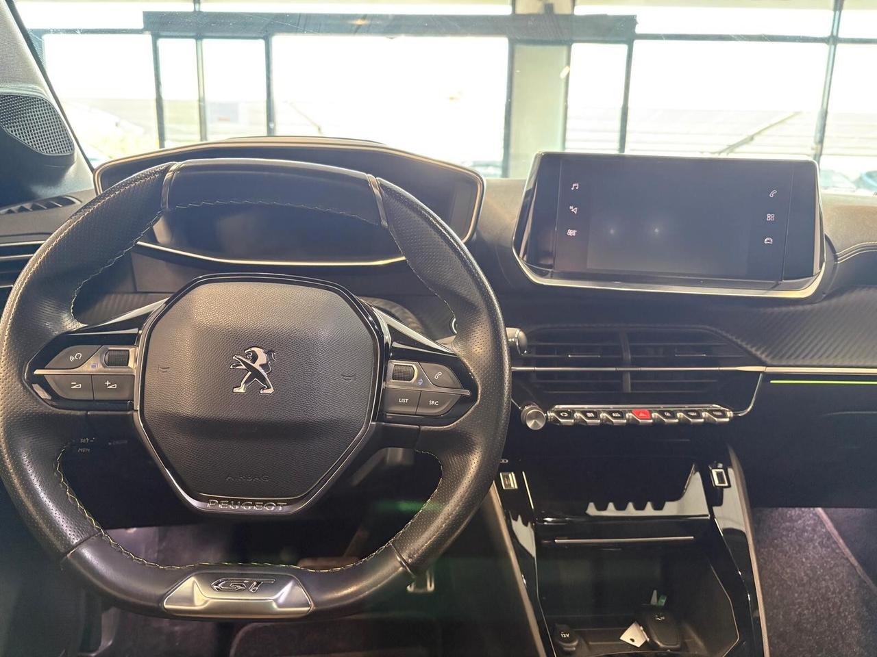 Peugeot 208 GT motore elettrico 136 CV SPOTICAR