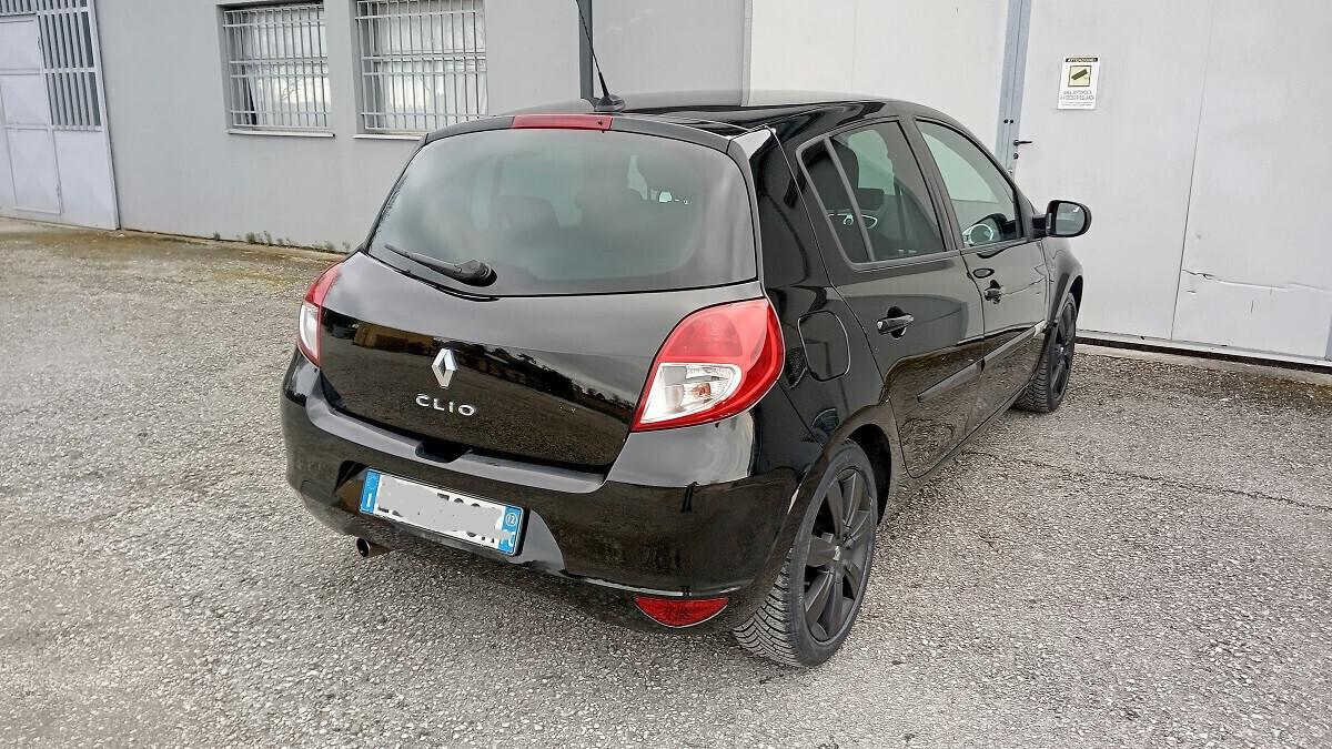 Renault Clio - 1.2 - 16v - Dynamique - GPL -