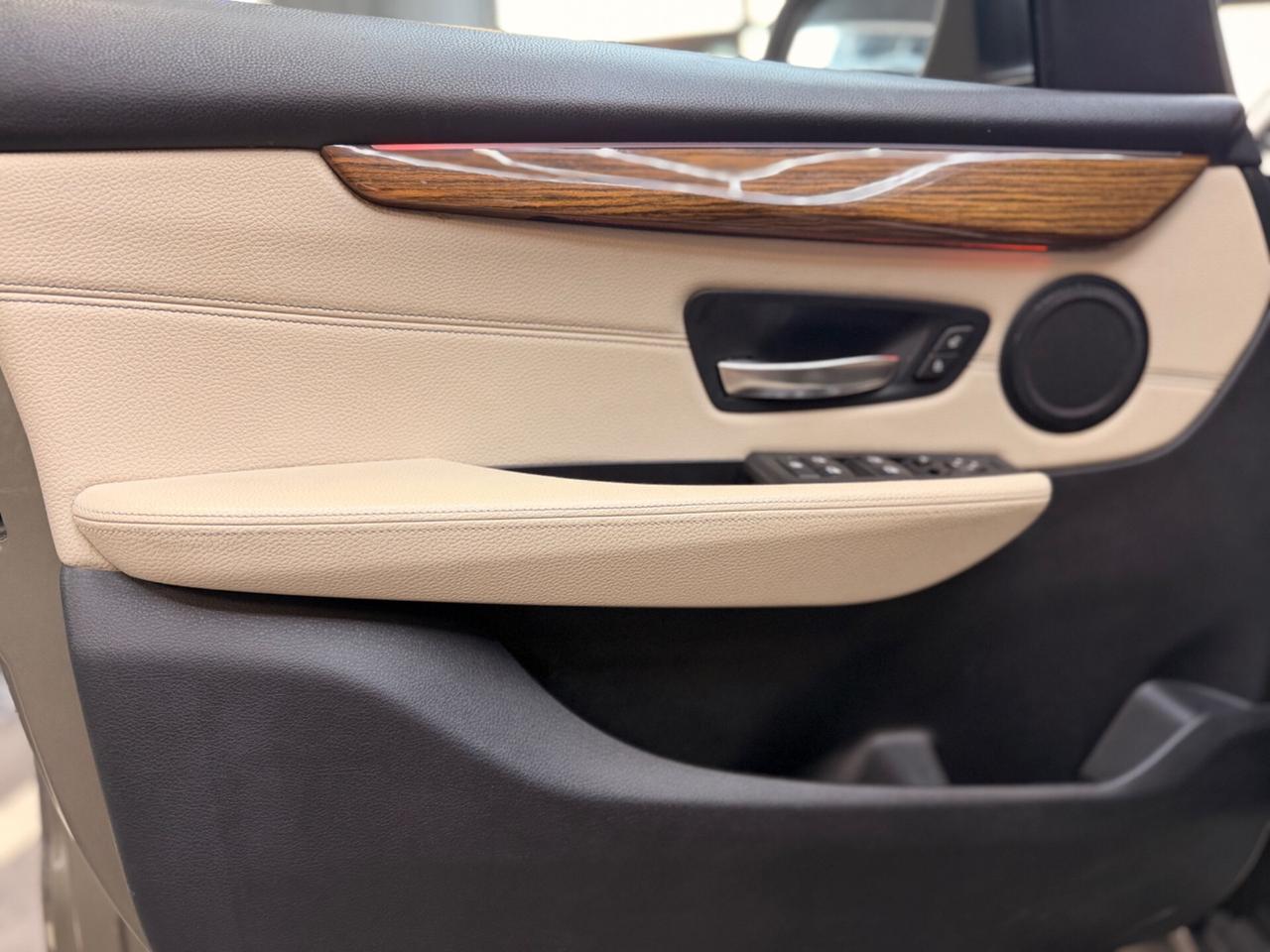 Bmw 216 216d Active Tourer Luxury