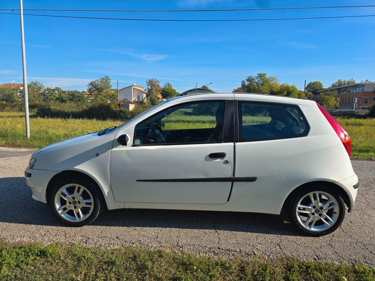 Fiat Punto 1.2 Benzina GPL NEOPATENTATI