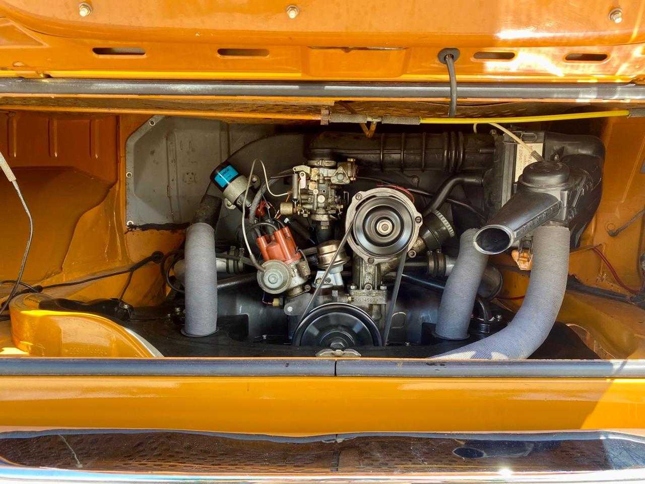 Volkswagen T2 BUS 9 POSTI VERSIONE LUSSO