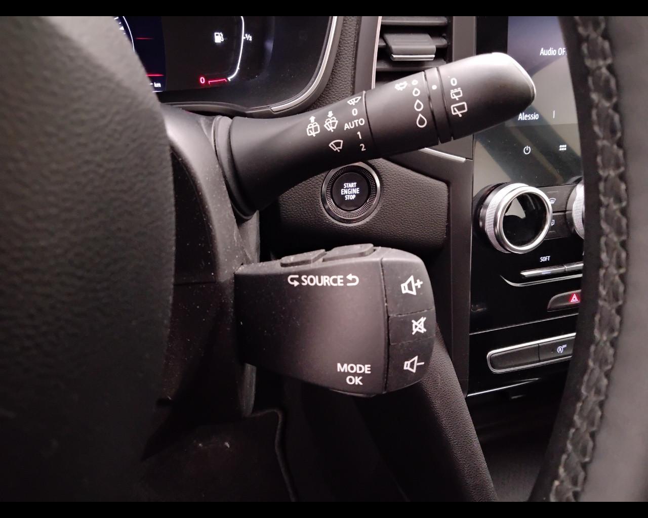 RENAULT Megane IV 2020 Berlina - Megane 1.5 blue dci Equilibre 115cv