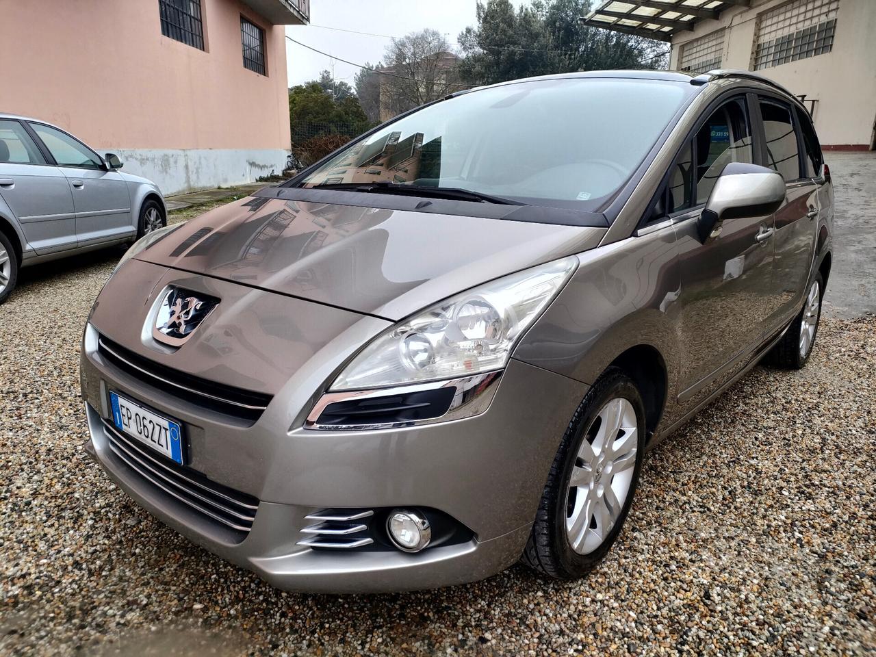 Peugeot 5008 1.6 VTi 120CV Active 7 posti