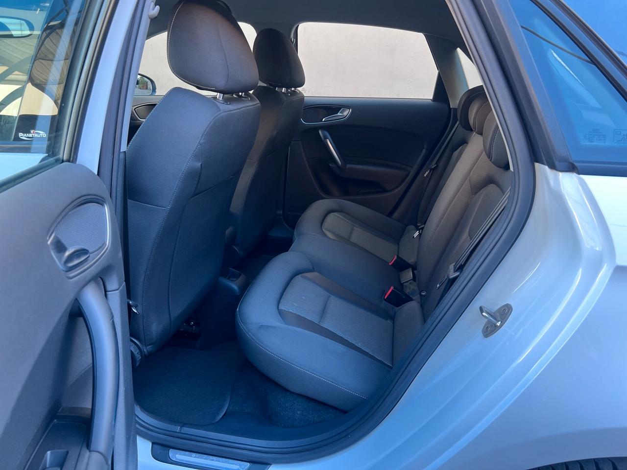 Audi A1 SPB Sportback 1.6 tdi Ambition 105cv LED/PDC PERFET.