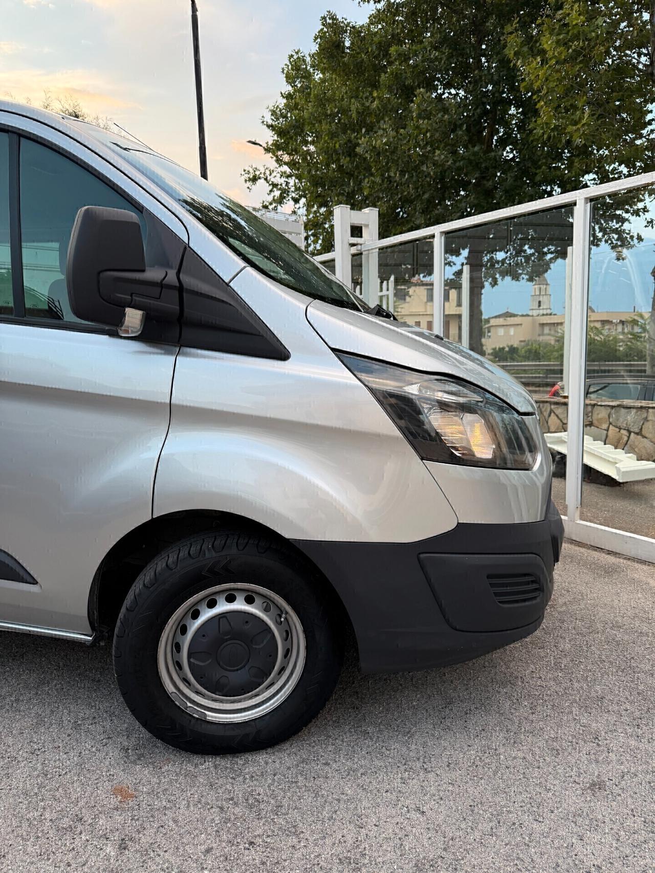 Ford Transit Custom 310 2.2 TDCi 125CV PC-DC Furgone Trend