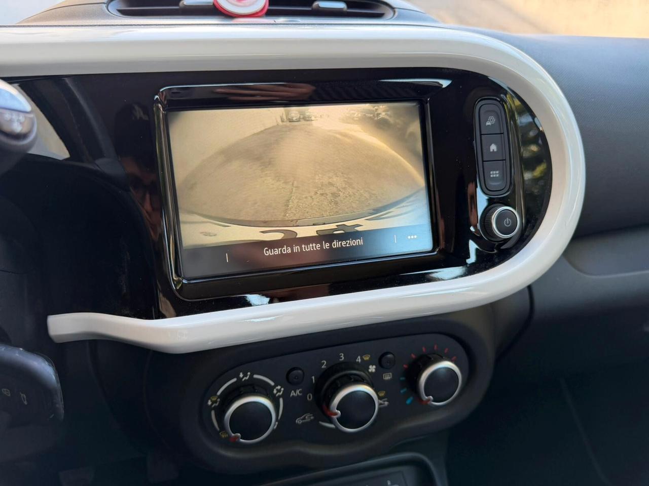 Renault Twingo SCe 65 CV Intens
