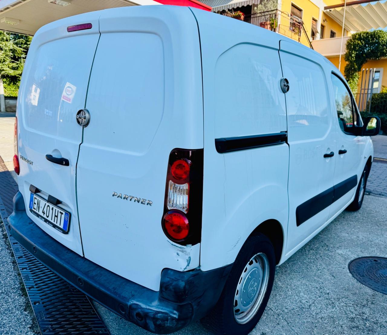 Peugeot Partner Tepee 1.6 HDi Autocarro 3 posti